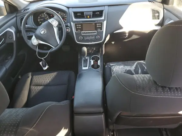 1N4AL3AP5HN330049 2017 NISSAN ALTIMA - Image 8