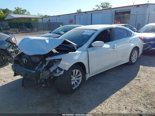 1N4AL3AP5HN330178 2017 NISSAN ALTIMA - Image 2