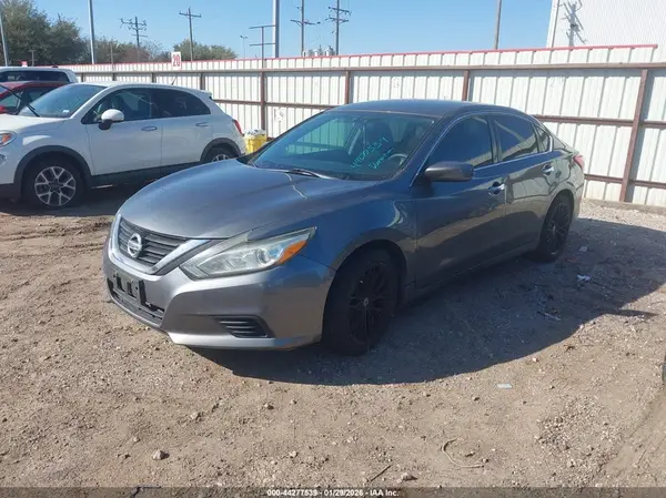 1N4AL3AP5HN330620 2017 NISSAN ALTIMA - Image 2