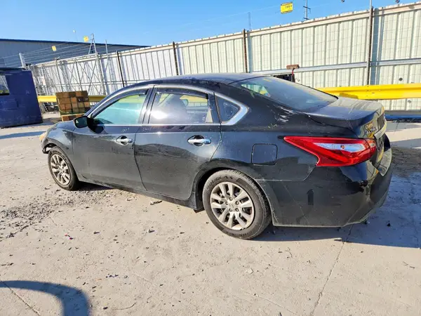 1N4AL3AP5HN332304 2017 NISSAN ALTIMA - Image 2