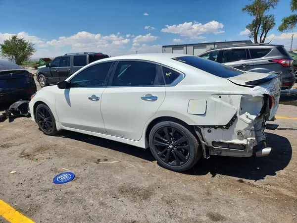 1N4AL3AP5HN333582 2017 NISSAN ALTIMA - Image 2