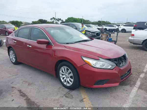 1N4AL3AP5HN335462 2017 NISSAN ALTIMA - Image 1