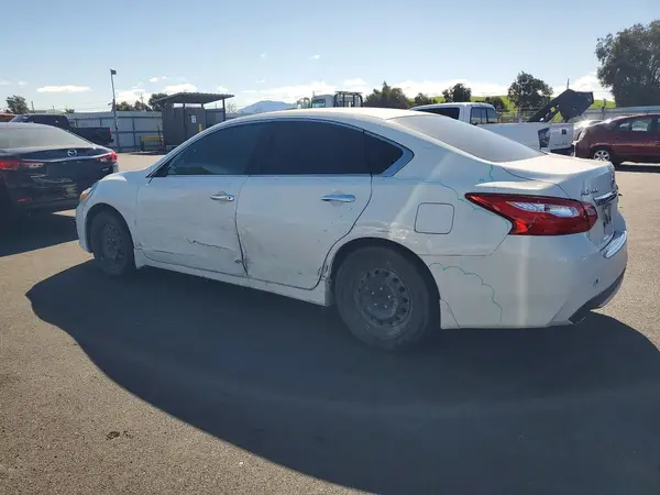 1N4AL3AP5HN336837 2017 NISSAN ALTIMA - Image 2