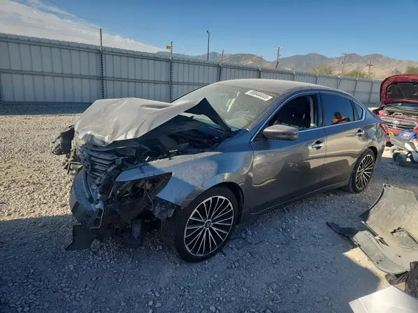 1N4AL3AP5HN337048 2017 NISSAN ALTIMA - Image 1