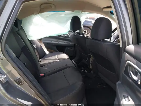 1N4AL3AP5HN338068 2017 NISSAN ALTIMA - Image 8