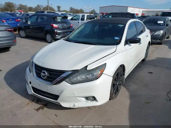 1N4AL3AP5HN342167 2017 NISSAN ALTIMA - Image 2