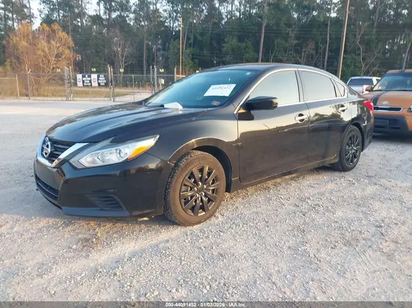 1N4AL3AP5HN343965 2017 NISSAN ALTIMA - Image 2