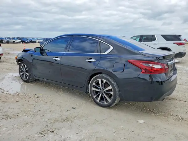 1N4AL3AP5HN344744 2017 NISSAN ALTIMA - Image 2