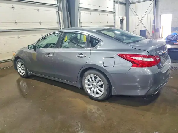 1N4AL3AP5HN350477 2017 NISSAN ALTIMA - Image 2