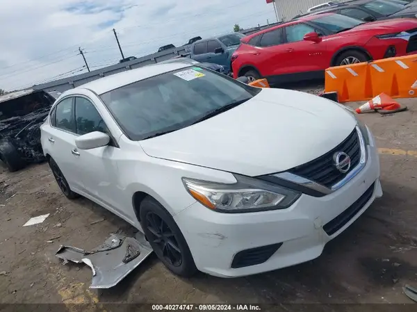 1N4AL3AP5HN351208 2017 NISSAN ALTIMA - Image 1