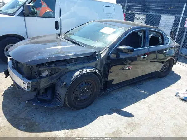 1N4AL3AP5HN351418 2017 NISSAN ALTIMA - Image 2
