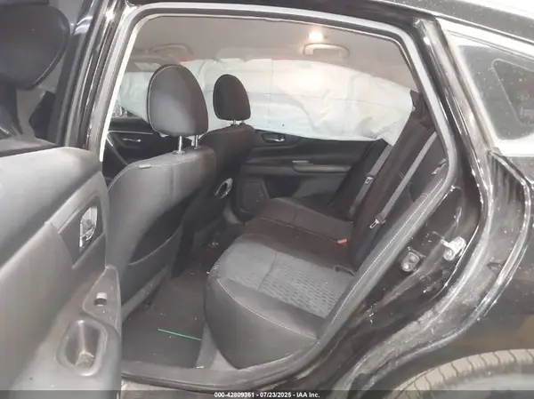 1N4AL3AP5HN357395 2017 NISSAN ALTIMA - Image 8