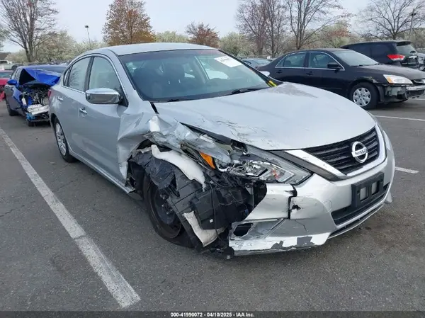 1N4AL3AP5HN358885 2017 NISSAN ALTIMA - Image 1