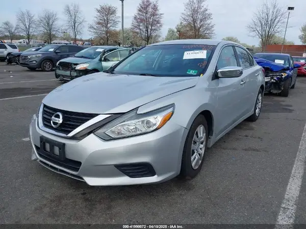 1N4AL3AP5HN358885 2017 NISSAN ALTIMA - Image 2