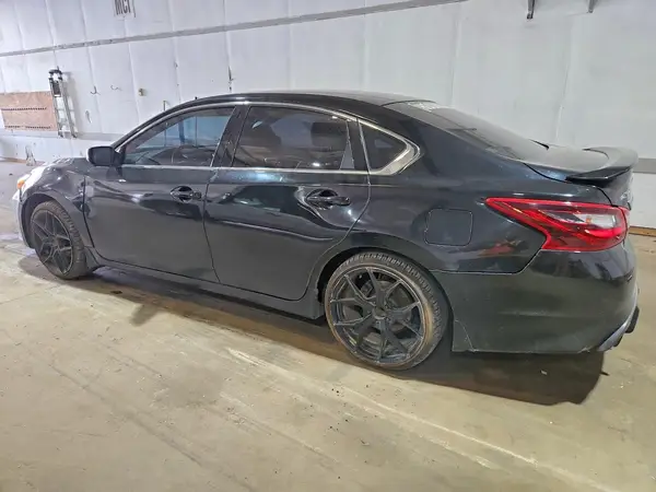 1N4AL3AP5HN361155 2017 NISSAN ALTIMA - Image 2
