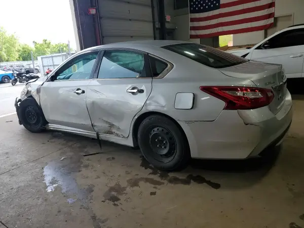 1N4AL3AP5HN365416 2017 NISSAN ALTIMA - Image 2