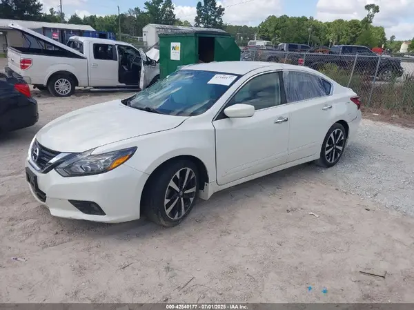1N4AL3AP5JC101274 2018 NISSAN ALTIMA - Image 2
