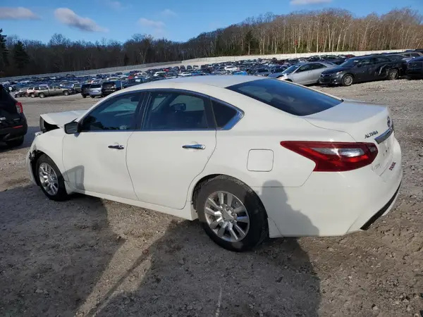 1N4AL3AP5JC103929 2018 NISSAN ALTIMA - Image 2