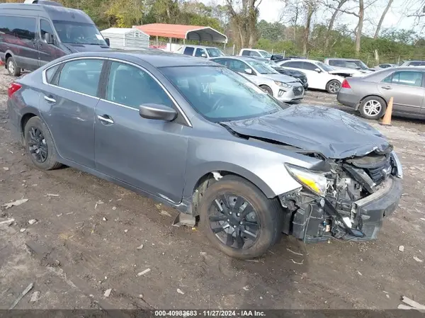 1N4AL3AP5JC104613 2018 NISSAN ALTIMA - Image 1