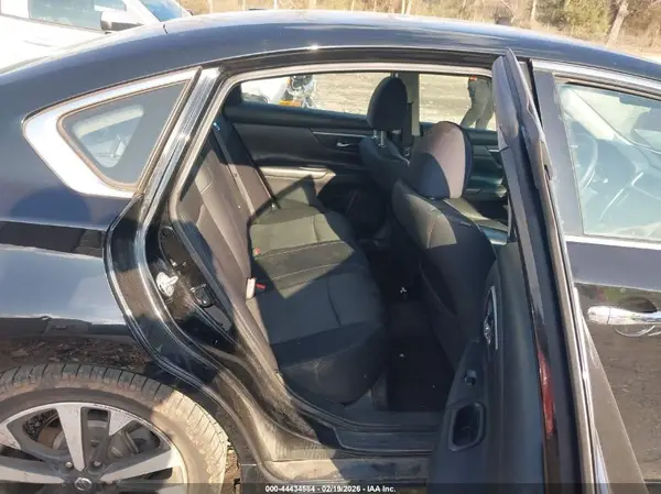 1N4AL3AP5JC109066 2018 NISSAN ALTIMA - Image 8