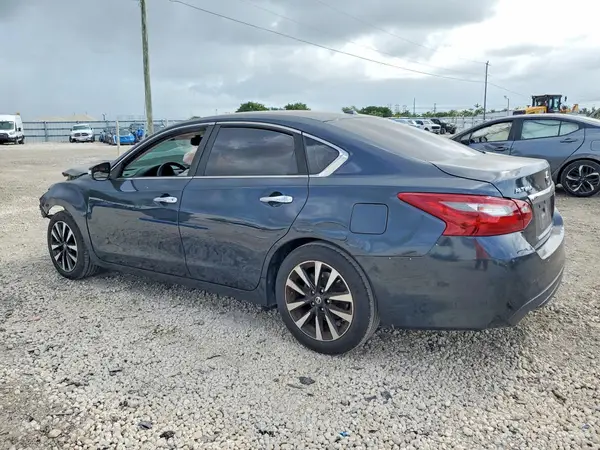 1N4AL3AP5JC109410 2018 NISSAN ALTIMA - Image 2