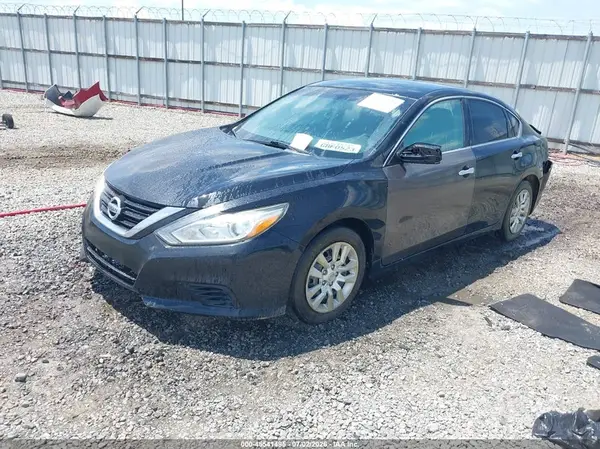 1N4AL3AP5JC116079 2018 NISSAN ALTIMA - Image 2