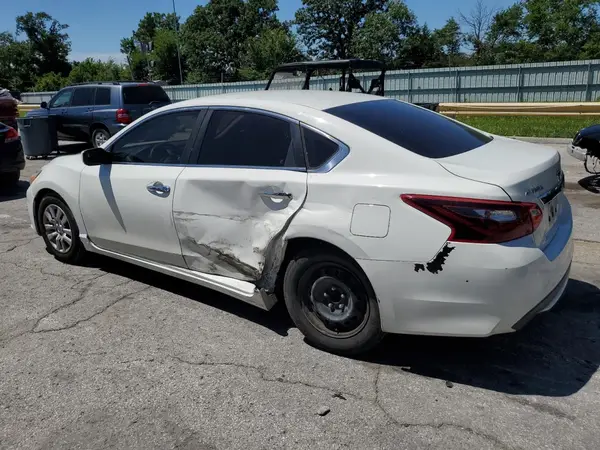 1N4AL3AP5JC116731 2018 NISSAN ALTIMA - Image 2