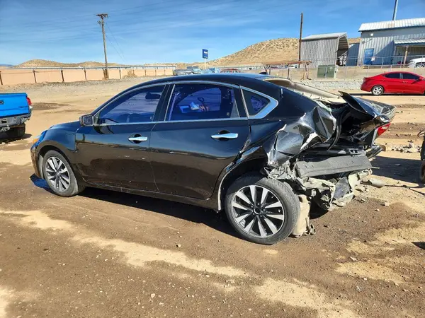 1N4AL3AP5JC118088 2018 NISSAN ALTIMA - Image 2