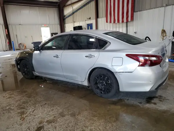 1N4AL3AP5JC119340 2018 NISSAN ALTIMA - Image 2