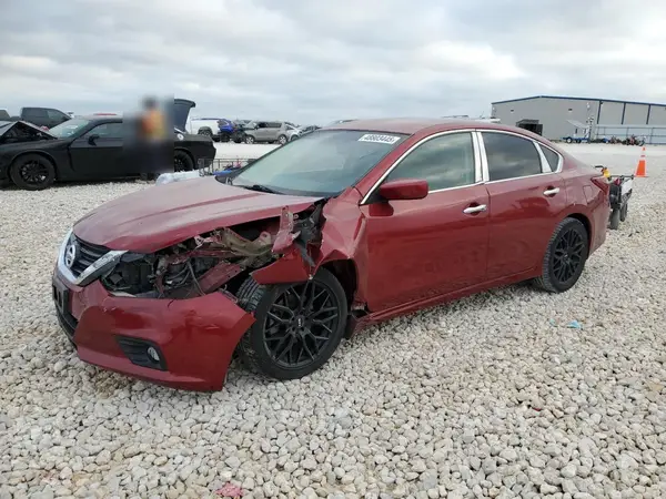 1N4AL3AP5JC121735 2018 NISSAN ALTIMA - Image 1