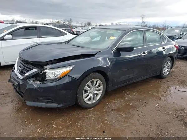 1N4AL3AP5JC123484 2018 NISSAN ALTIMA - Image 2