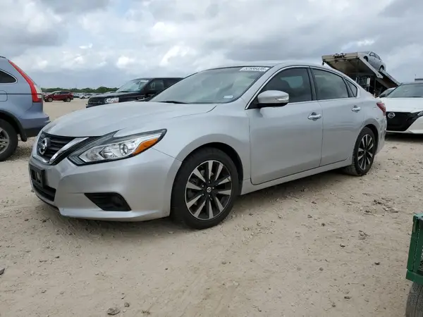 1N4AL3AP5JC125123 2018 NISSAN ALTIMA - Image 1