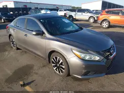 1N4AL3AP5JC129219 2018 NISSAN ALTIMA