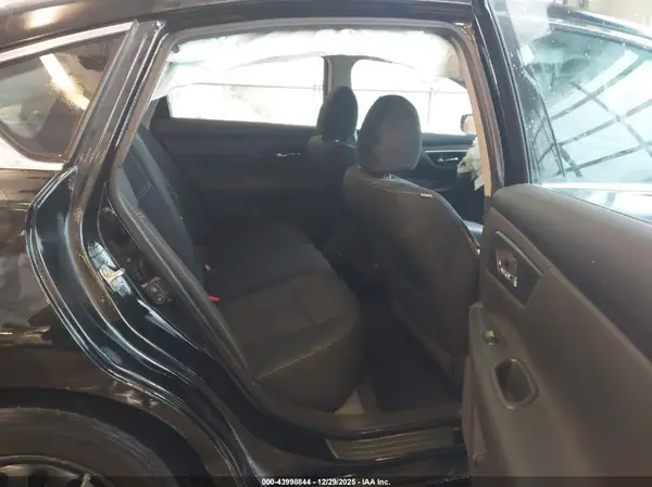 1N4AL3AP5JC131259 2018 NISSAN ALTIMA - Image 8