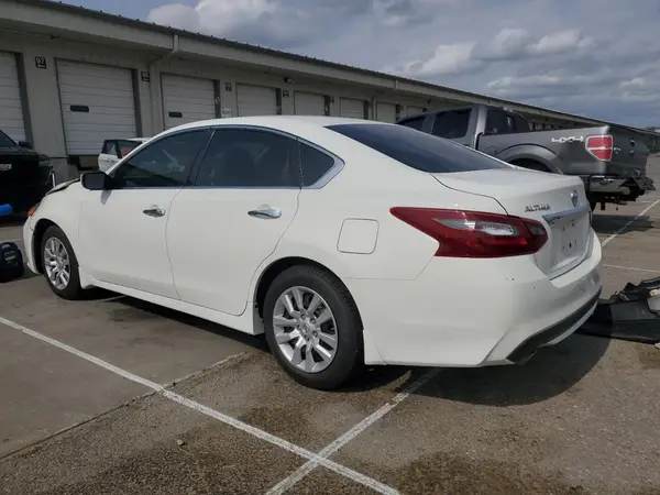 1N4AL3AP5JC132525 2018 NISSAN ALTIMA - Image 2