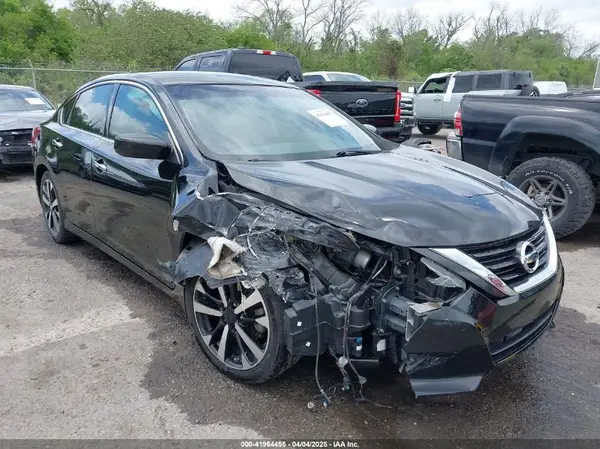 1N4AL3AP5JC135313 2018 NISSAN ALTIMA - Image 1