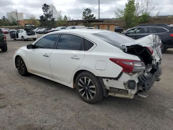 1N4AL3AP5JC136512 2018 NISSAN ALTIMA - Image 2