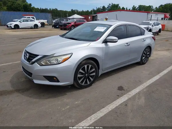 1N4AL3AP5JC136896 2018 NISSAN ALTIMA - Image 2