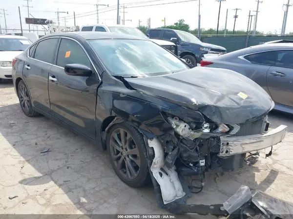 1N4AL3AP5JC136977 2018 NISSAN ALTIMA - Image 1