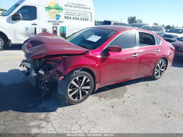 1N4AL3AP5JC139359 2018 NISSAN ALTIMA - Image 2