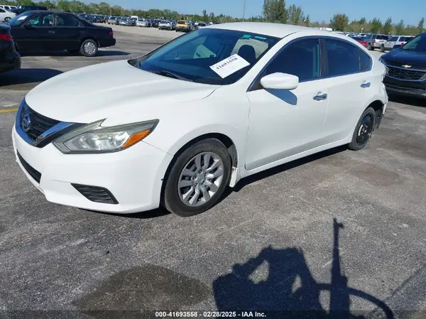 1N4AL3AP5JC140219 2018 NISSAN ALTIMA - Image 2