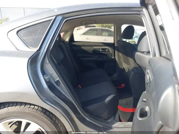 1N4AL3AP5JC143959 2018 NISSAN ALTIMA - Image 8