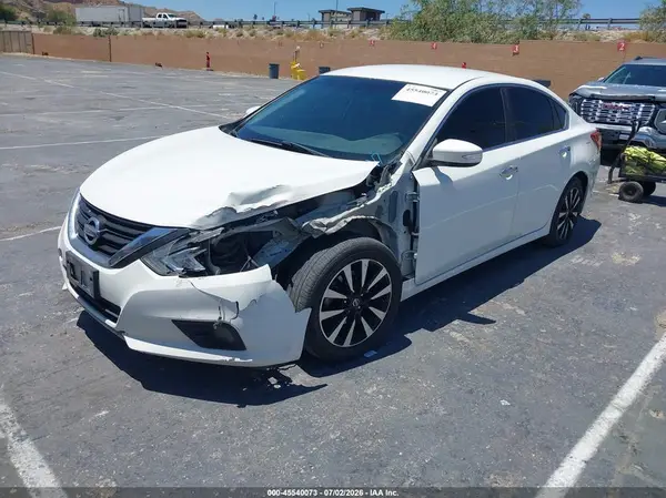 1N4AL3AP5JC147803 2018 NISSAN ALTIMA - Image 2