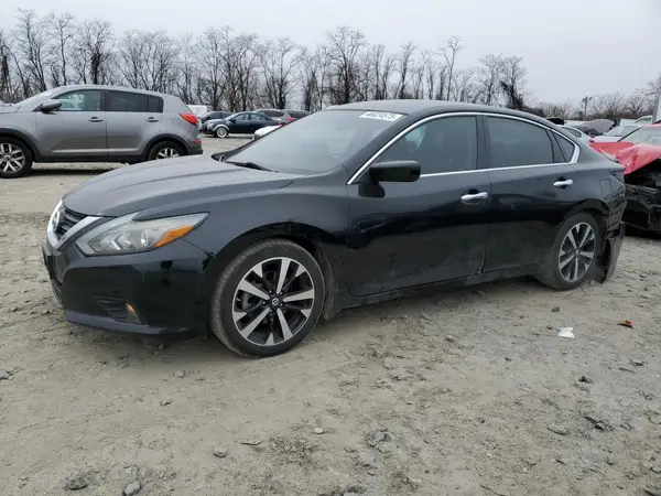 1N4AL3AP5JC148868 2018 NISSAN ALTIMA - Image 1