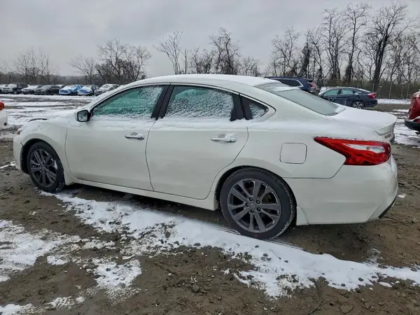 1N4AL3AP5JC151902 2018 NISSAN ALTIMA - Image 2