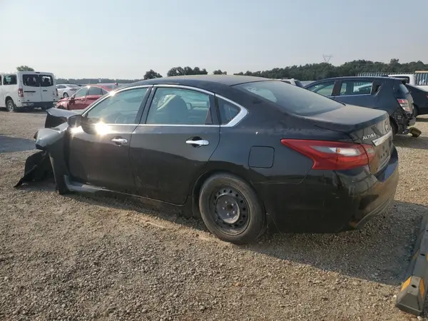 1N4AL3AP5JC154458 2018 NISSAN ALTIMA - Image 2