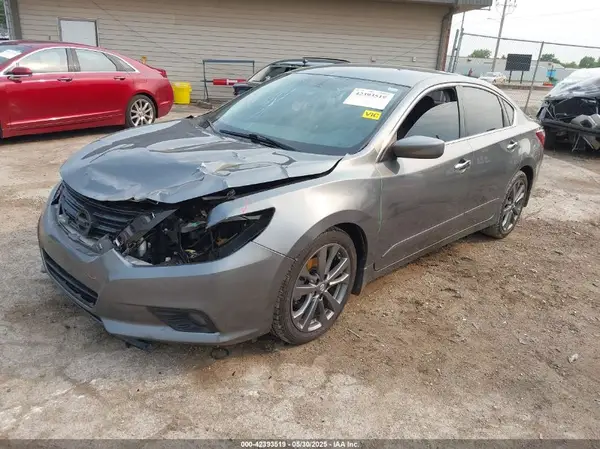 1N4AL3AP5JC155285 2018 NISSAN ALTIMA - Image 2
