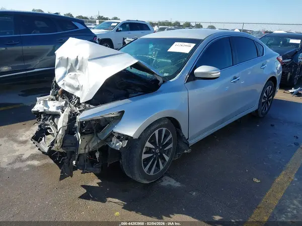 1N4AL3AP5JC155433 2018 NISSAN ALTIMA - Image 2