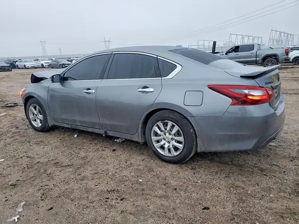 1N4AL3AP5JC156923 2018 NISSAN ALTIMA - Image 2