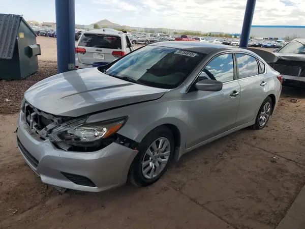 1N4AL3AP5JC157831 2018 NISSAN ALTIMA - Image 1
